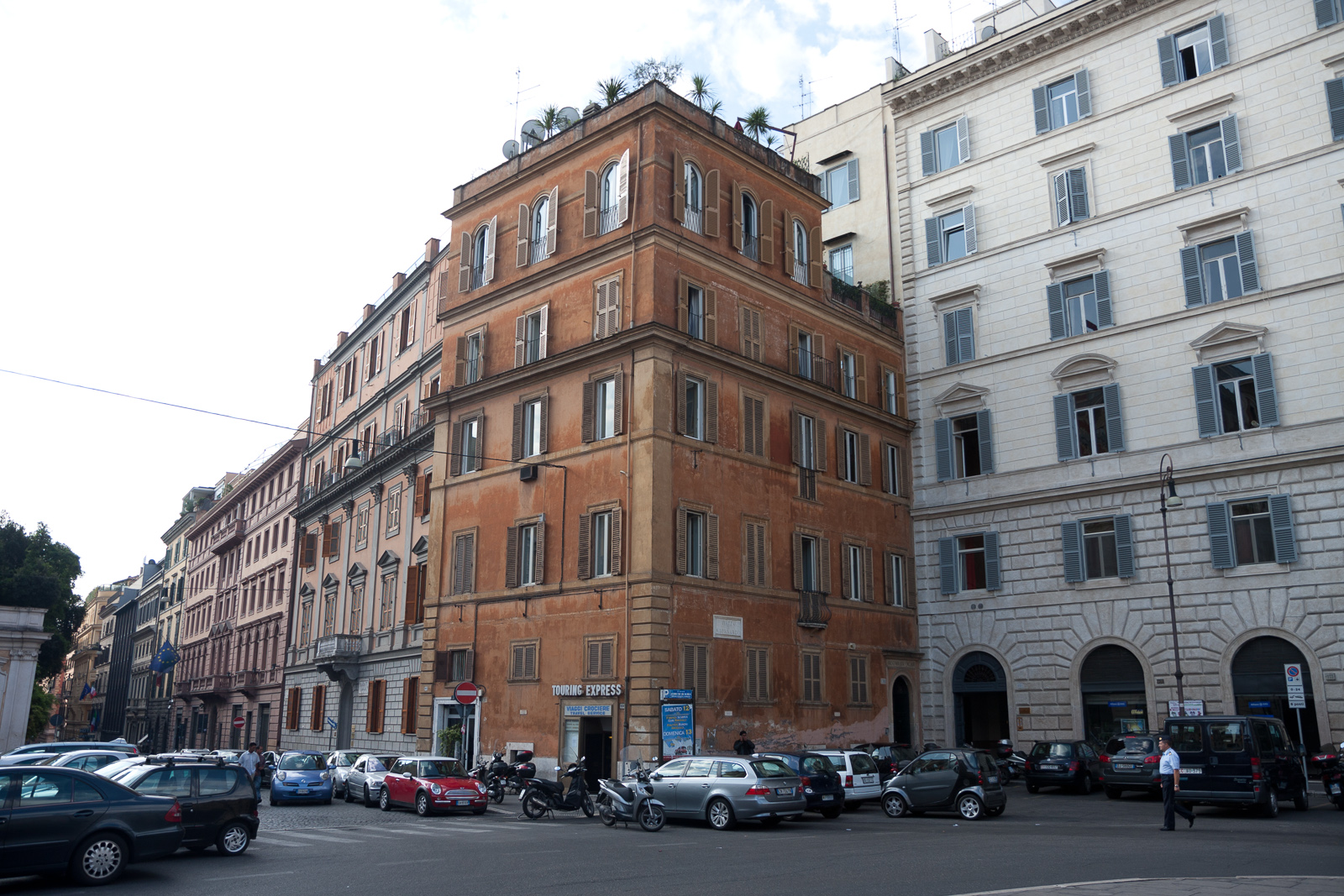 XVIII Rione Castro Pretorio XVIII Rione Castro Pretorio